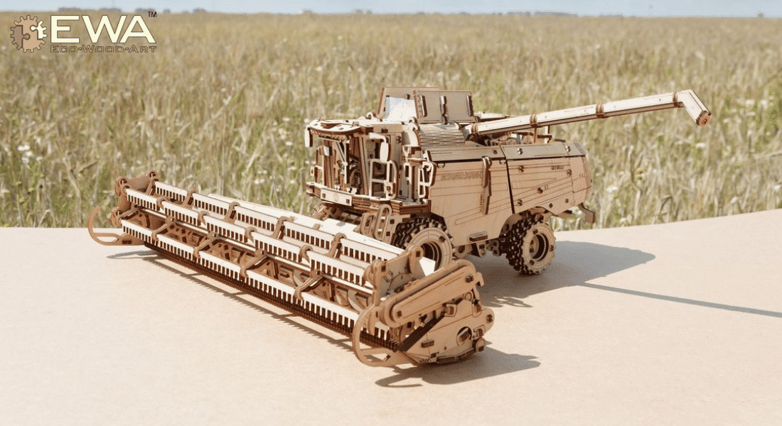 eco wood art onthuld grain harvesting combine gh800