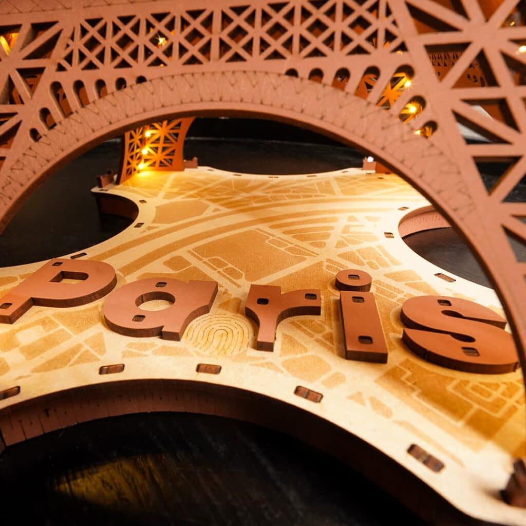 rolife night of the eiffel tower (2)