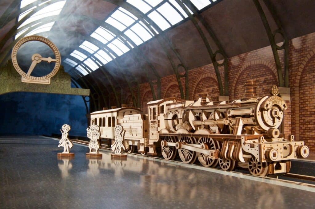 ugears harry potter hogwarts express (11)