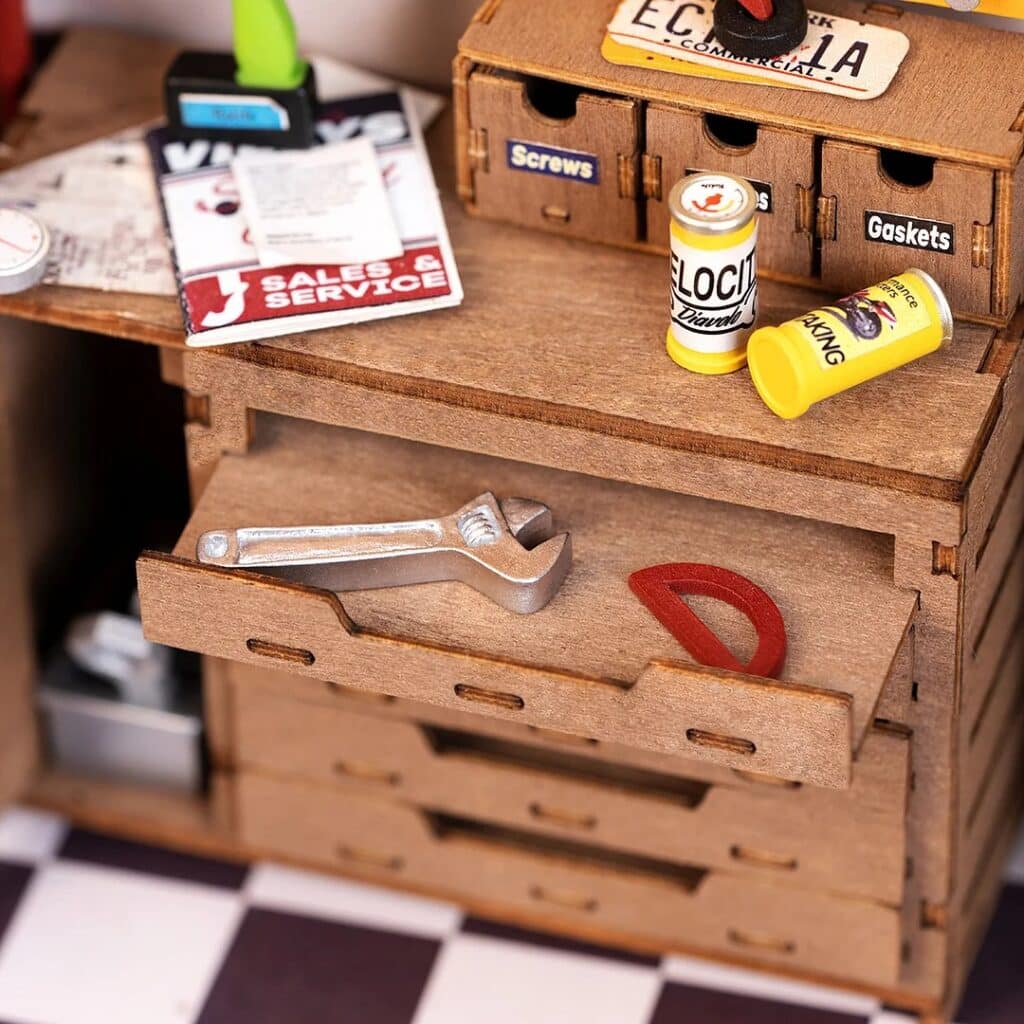 robotime garage workshop (5)