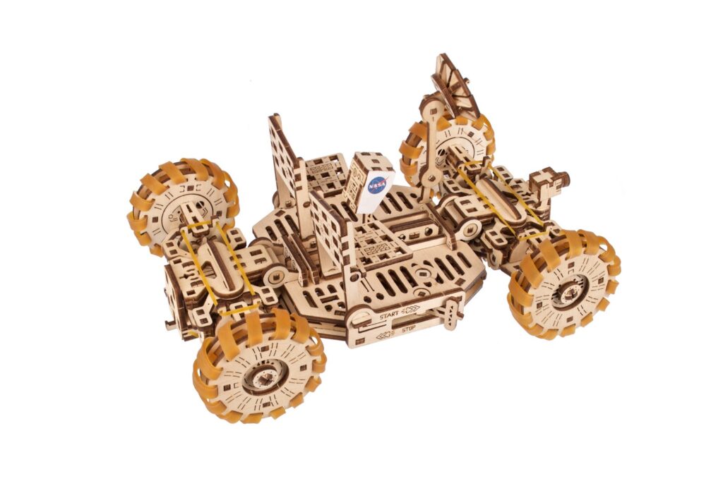 ugears nasa lunar rover (14)