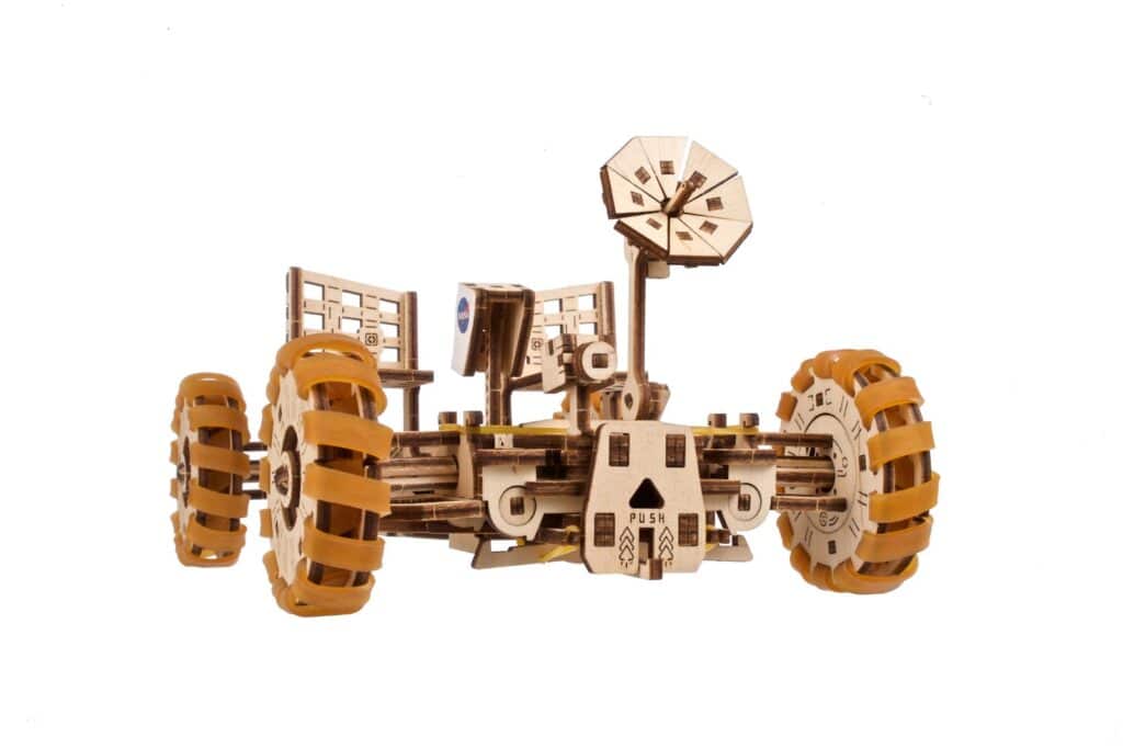 ugears nasa lunar rover (19)