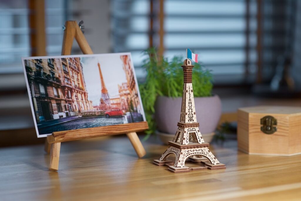 ugears paris tower (4)