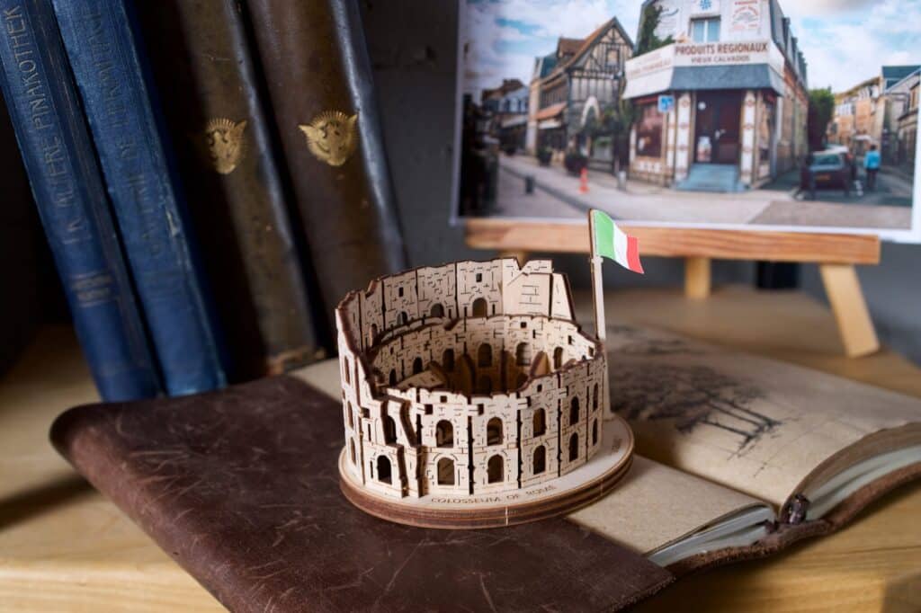 ugears rome colosseum (1)