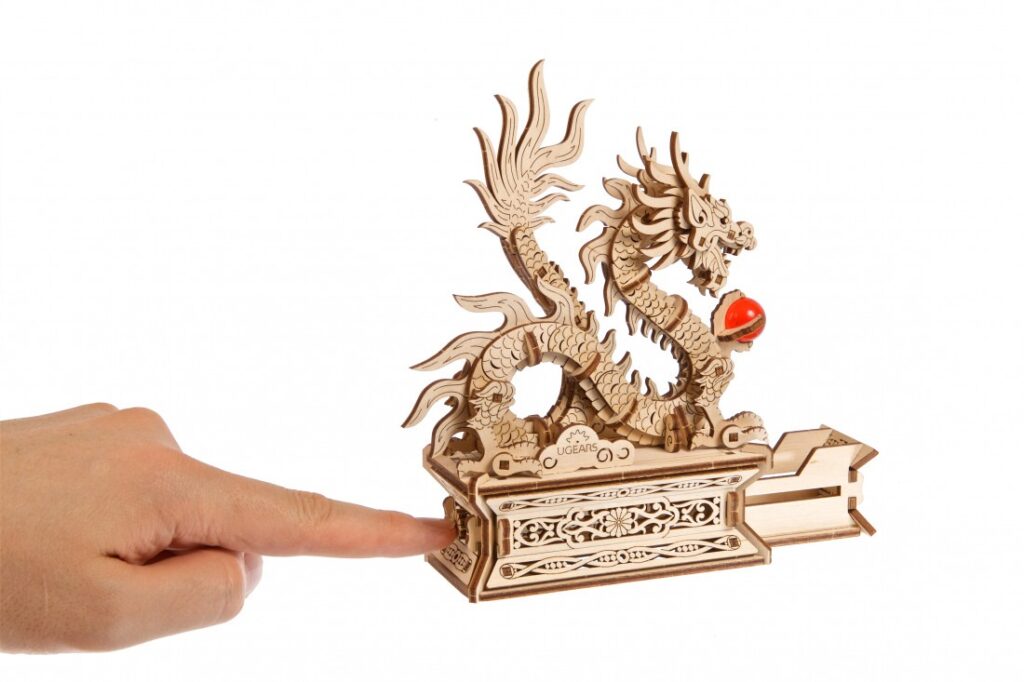 ugears wooden dragon (4)