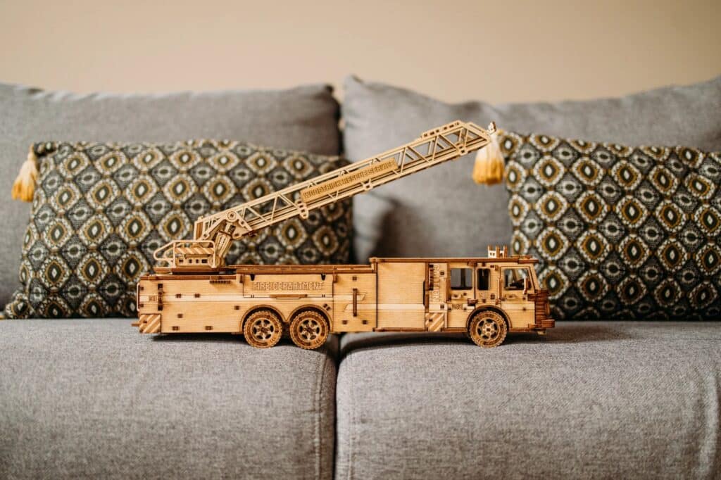 wood trick firetruck (1)