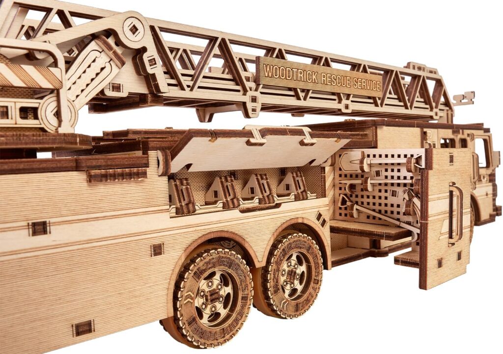 wood trick firetruck (6)