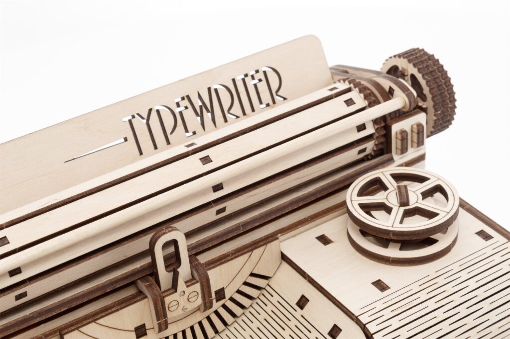 eco wood art typewriter (2)